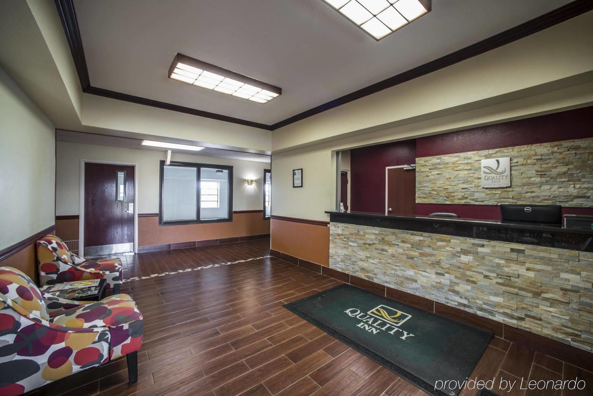 Hotel Super 8 By Wyndham Harrisburg Esterno foto