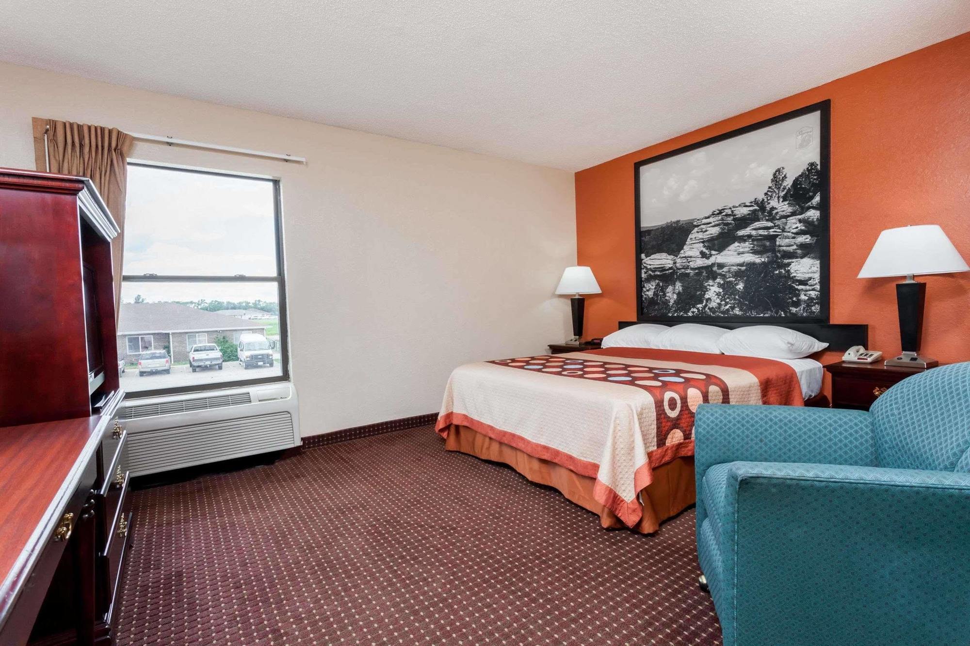 Hotel Super 8 By Wyndham Harrisburg Esterno foto